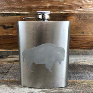 WYO Etched Buffalo Flask- 8oz